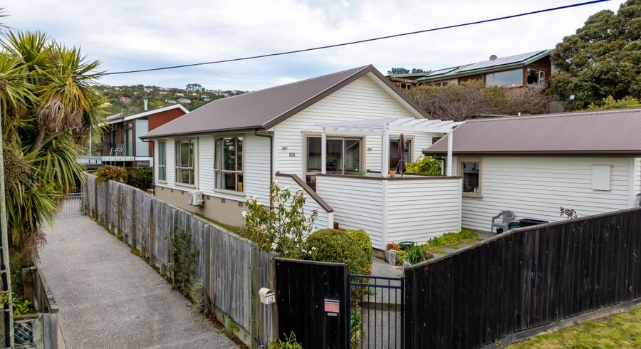  at 29 Moncks Spur Road, Redcliffs, Christchurch City, Canterbury