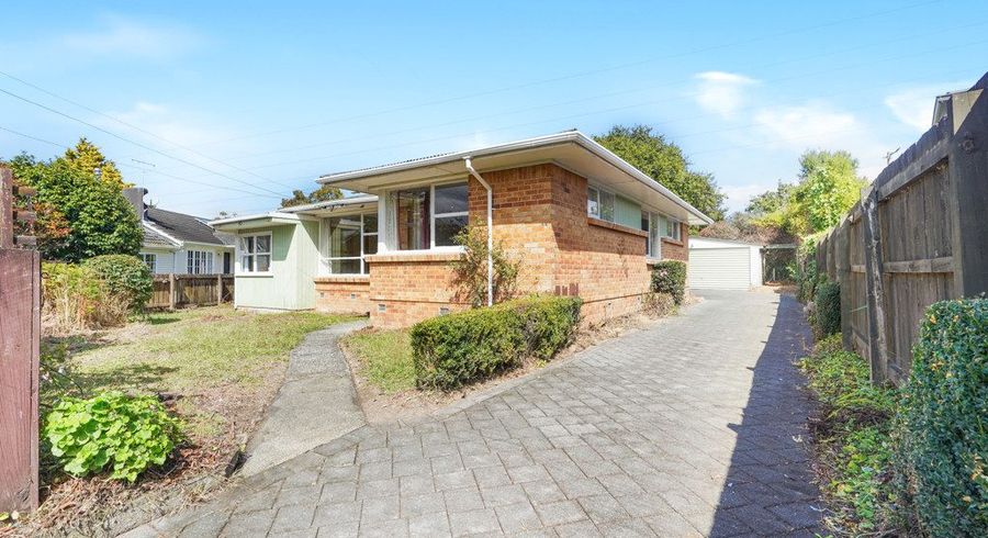  at 48 Southsea Crescent, Silverdale, Hamilton