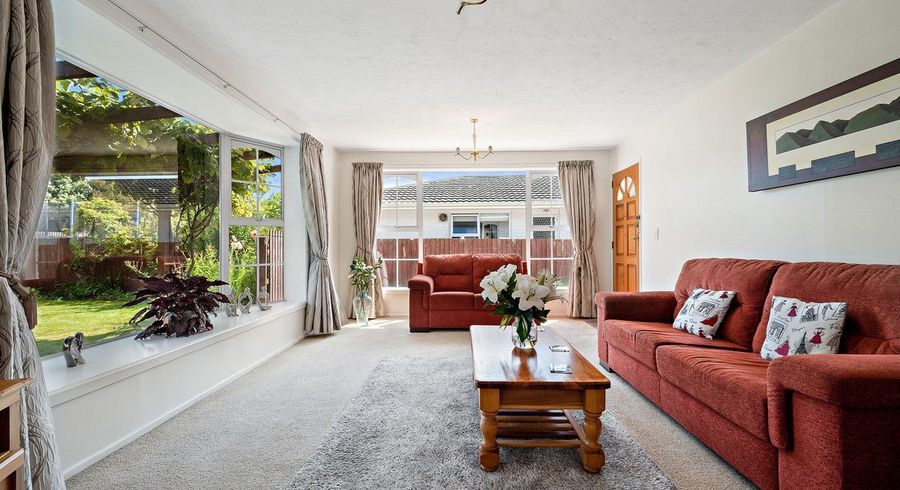  at 2/203 Main North Road, Redwood, Christchurch