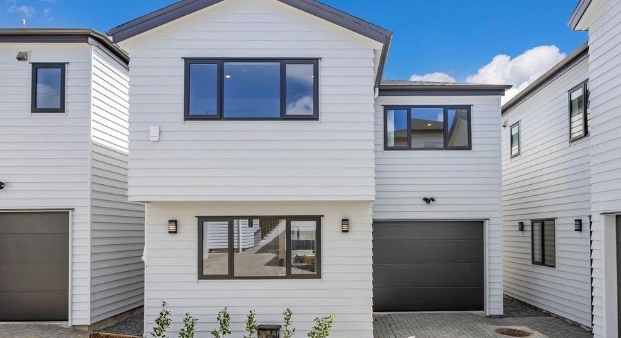  at 1/37 Allington Road, Massey, Waitakere City, Auckland