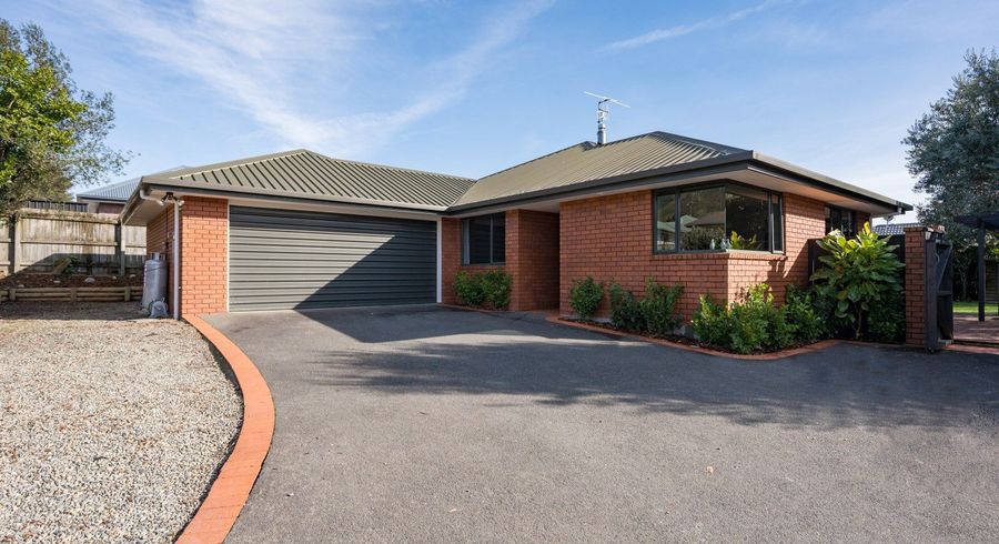  at 144 Hill Street, Richmond