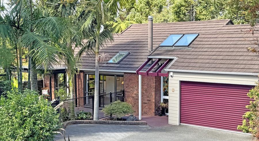  at 11 Fitzpatrick Place, Chatswood, North Shore City, Auckland