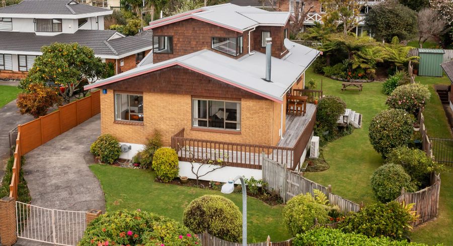  at 10 Francis Ryan Close, Mount Albert, Auckland