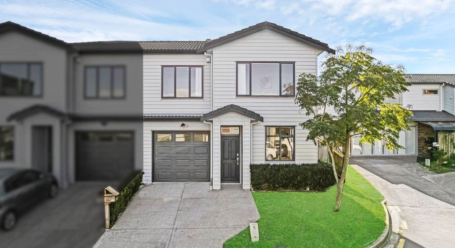  at 8 Bushpark Place, Flat Bush, Manukau City, Auckland