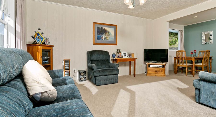  at 20 Sequoia Place, Sunnynook, Auckland