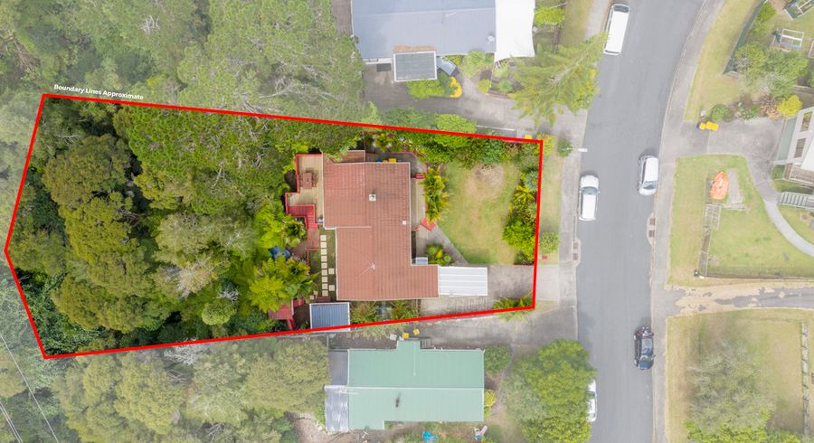  at 24 Randal Place, Bayview, Auckland
