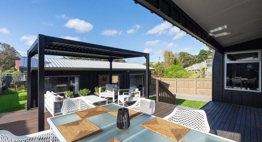  at 6 Kent Avenue, Waitarere Beach, Horowhenua, Manawatu / Whanganui