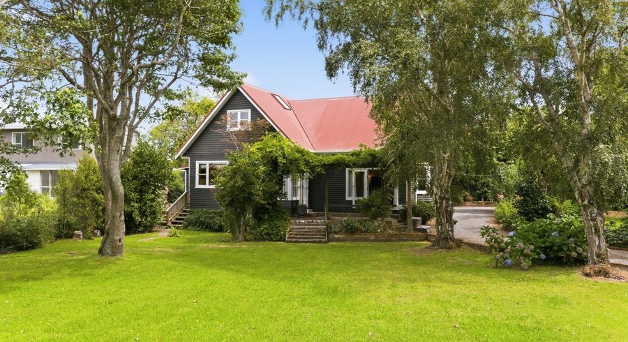  at 3-5 Rewa Road, Raumati Beach, Kapiti Coast, Wellington