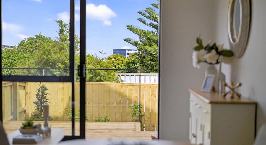  at 4/58 Hamlin Road, Mount Wellington, Auckland City, Auckland