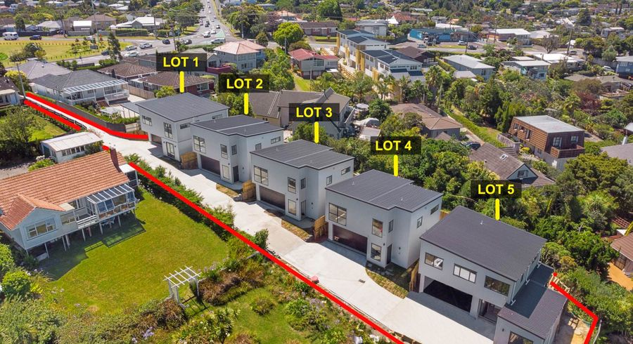  at 261D Glenfield Road, Hillcrest, Auckland