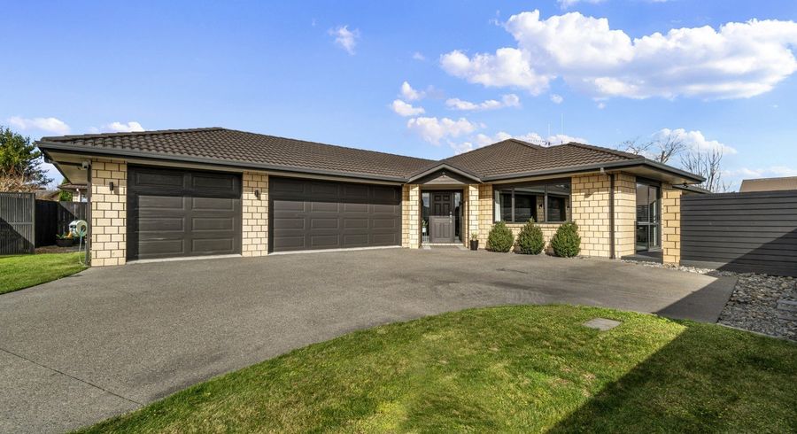  at 13 Ebony Court, Rototuna North, Hamilton
