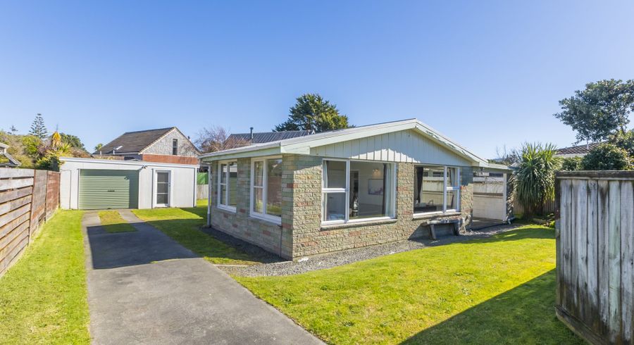  at 7 Watson Drive, Paraparaumu Beach, Kapiti Coast, Wellington