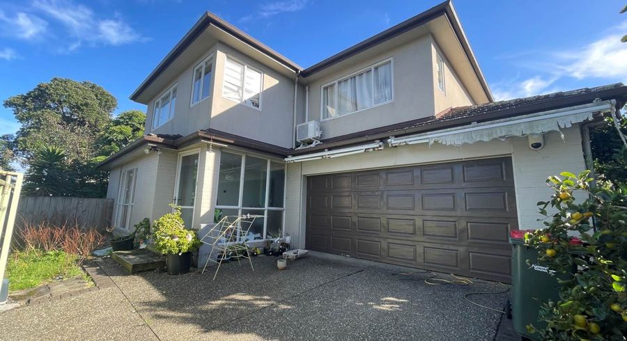 at 92 Jeffs Road, Flat Bush, Auckland