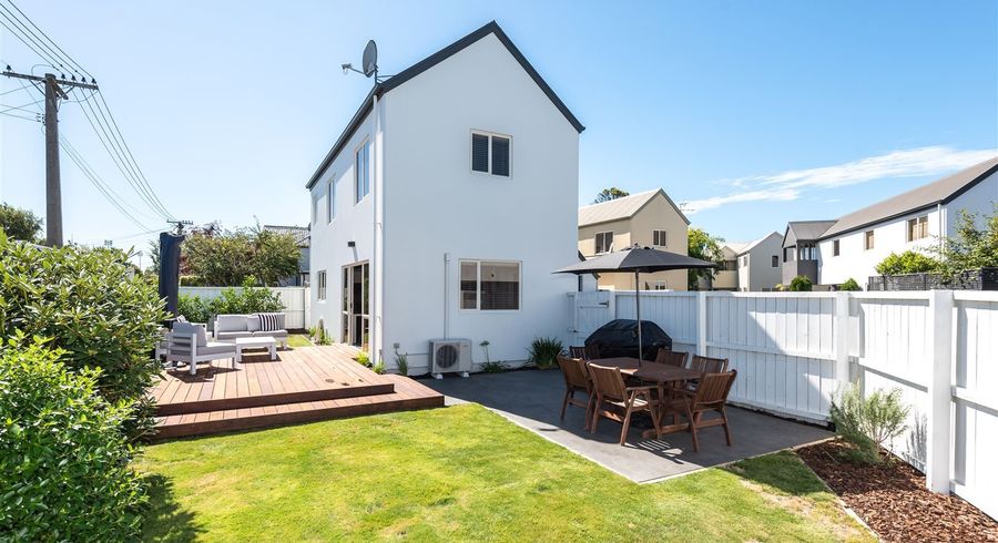 at 48 Dover Street, St Albans, Christchurch