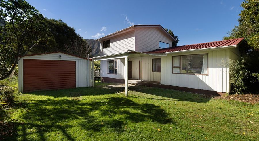  at 3 Hakahaka Road, Port Underwood, Picton