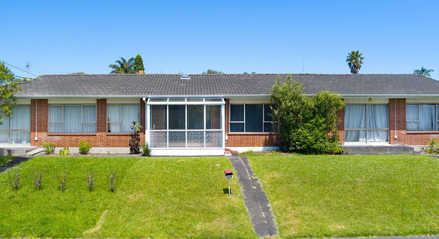  at 2/2 Vodanovich Road, Te Atatu South, Waitakere City, Auckland
