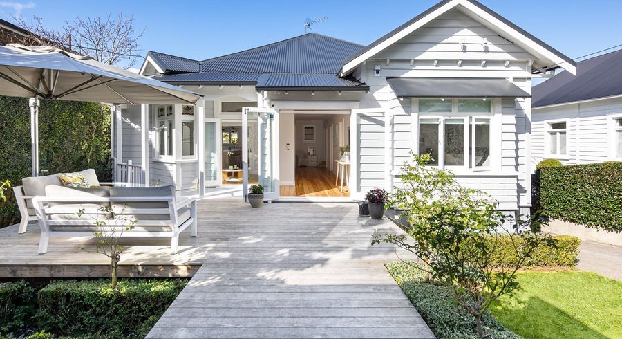  at 562 Mount Eden Road, Mount Eden, Auckland