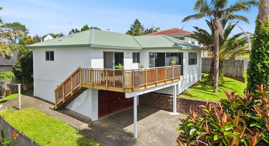  at 17A Cherry Tree Place, Massey, Waitakere City, Auckland