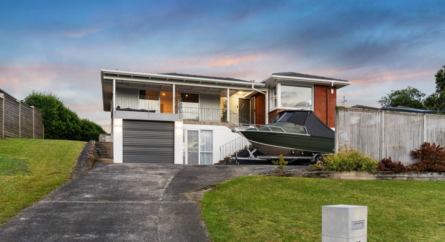  at 25 Juliet Avenue, Howick, Manukau City, Auckland