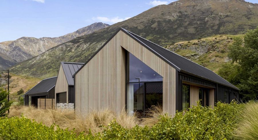  at 4 Carrick Lane, Kawarau Heights, Lake Hayes, Queenstown-Lakes, Otago