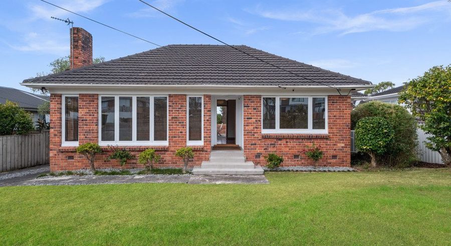  at 10 Parker Avenue, New Lynn, Waitakere City, Auckland