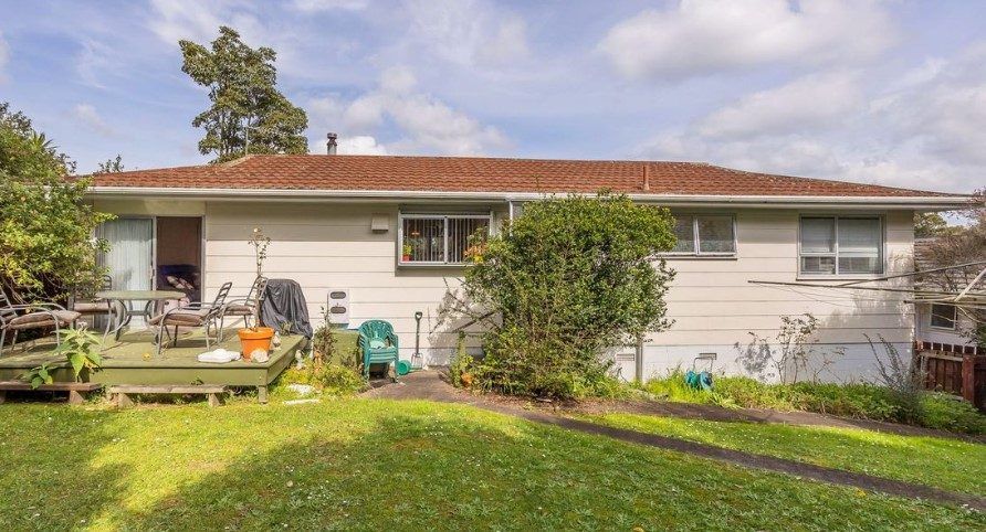  at 2 Garfield Road, Helensville, Rodney, Auckland