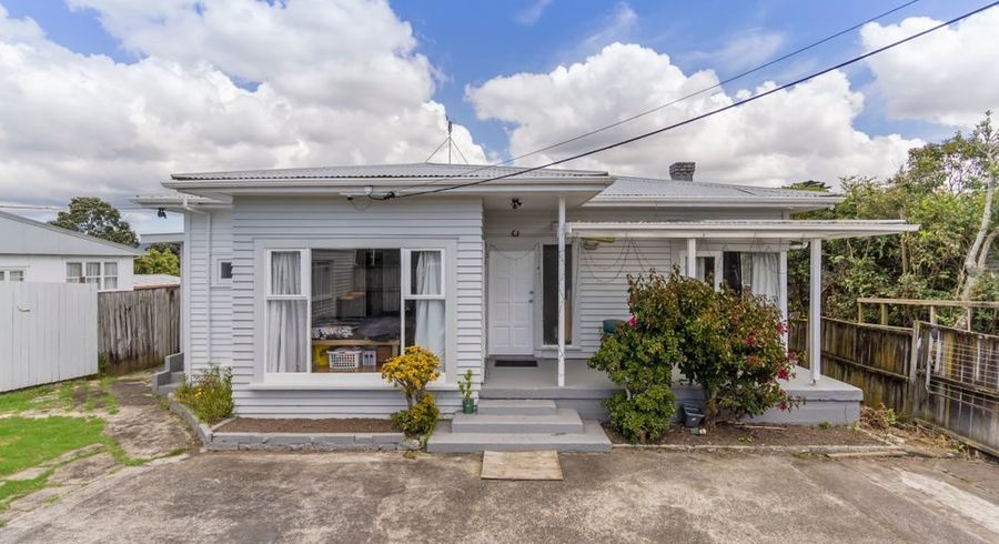  at 3 Pleasant Road, Glen Eden, Auckland