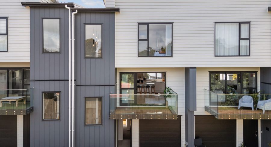  at 16E Brookfield Avenue, Onehunga, Auckland City, Auckland