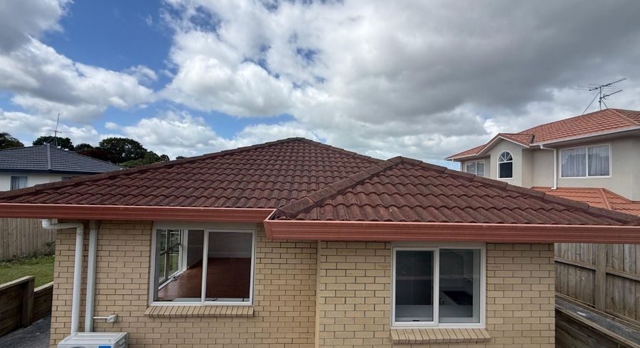  at 15 Millstream Drive, Henderson, Waitakere City, Auckland