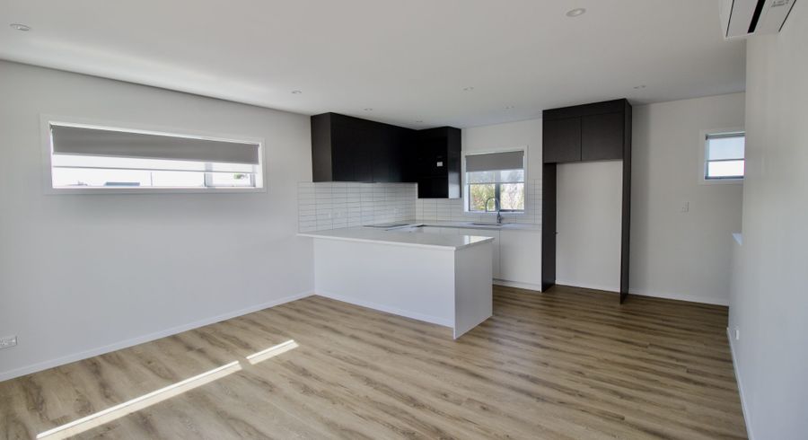  at 7/94 Target Road, Totara Vale, North Shore City, Auckland