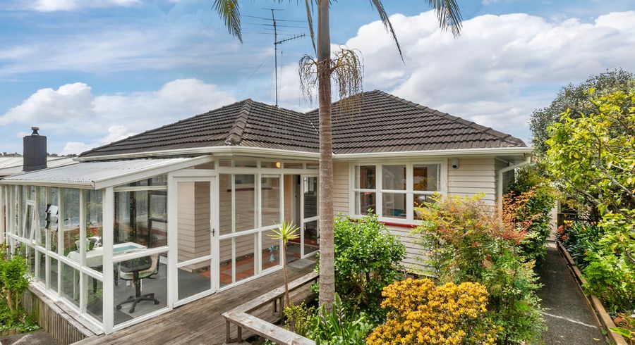  at 1/23 Ludlow Tce, Totara Vale, North Shore City