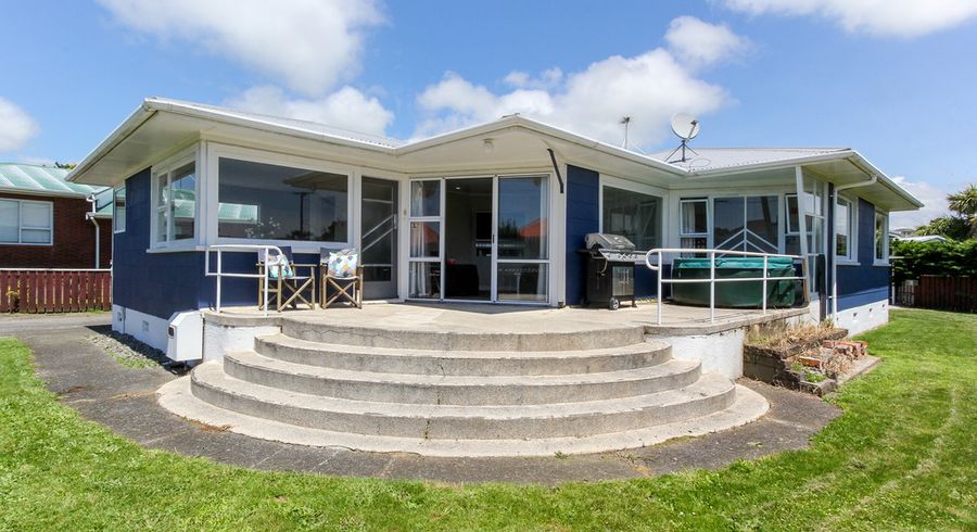  at 51 Omata Road, Marfell, New Plymouth