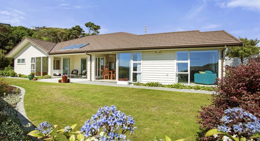  at 206 Navigation Drive, Whitby, Porirua, Wellington