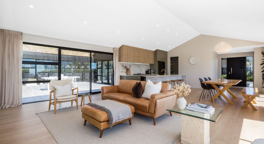  at 75 Queen Charlotte Drive, Aotea, Porirua