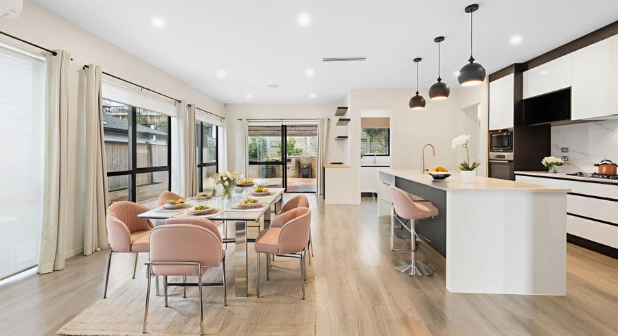 at 8 Hauhake Road, Flat Bush, Manukau City, Auckland