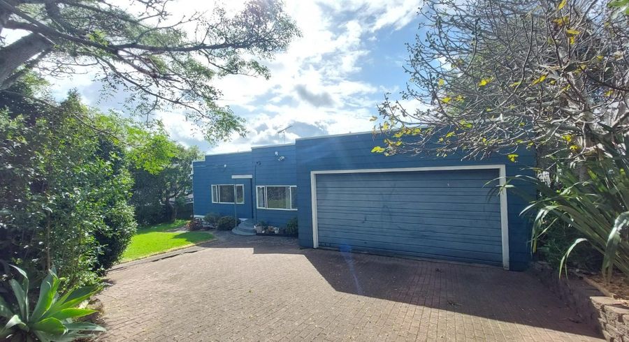  at 31 Salisbury Road, Birkdale, Auckland