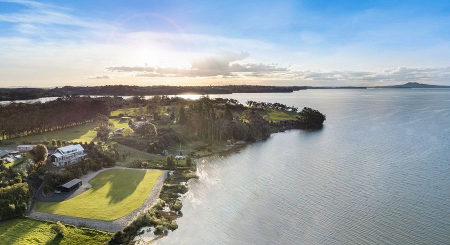  at 369 Clifton Road, Howick