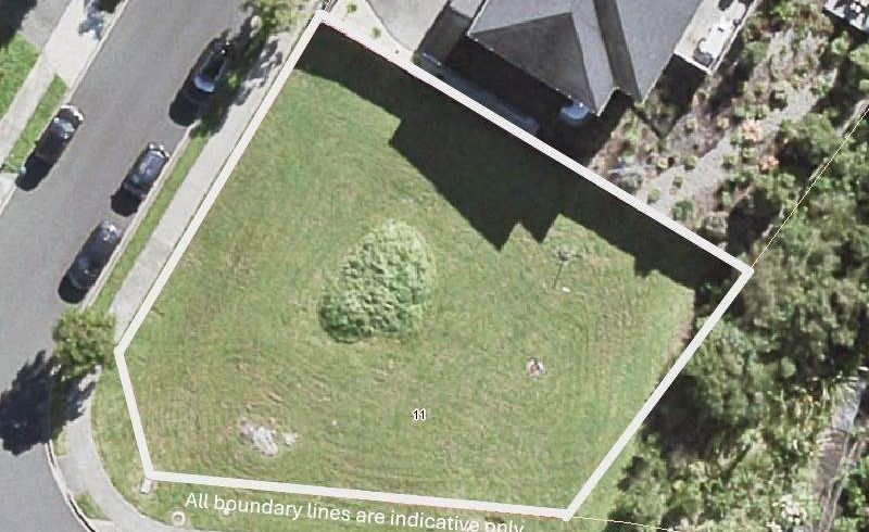  at 11 Borneo Drive, Fairview Heights, North Shore City, Auckland