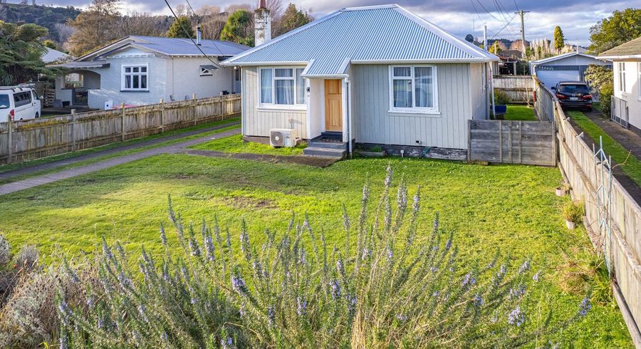  at 18 Lewis Avenue, Aramoho, Whanganui, Manawatu / Whanganui