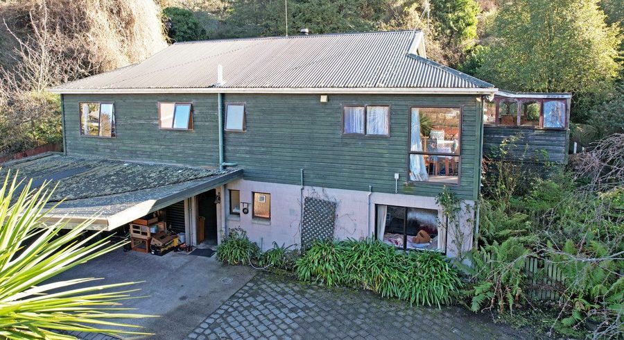  at 27 Kelvin Road, North East Valley, Dunedin, Otago