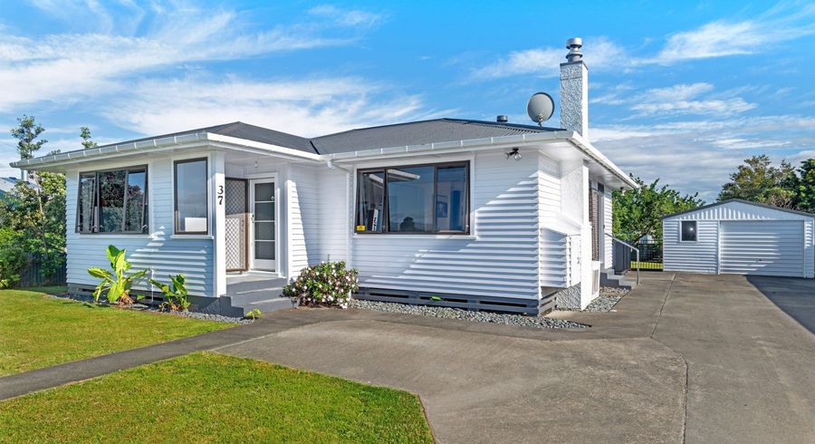  at 37 Main Road, Makaraka, Gisborne