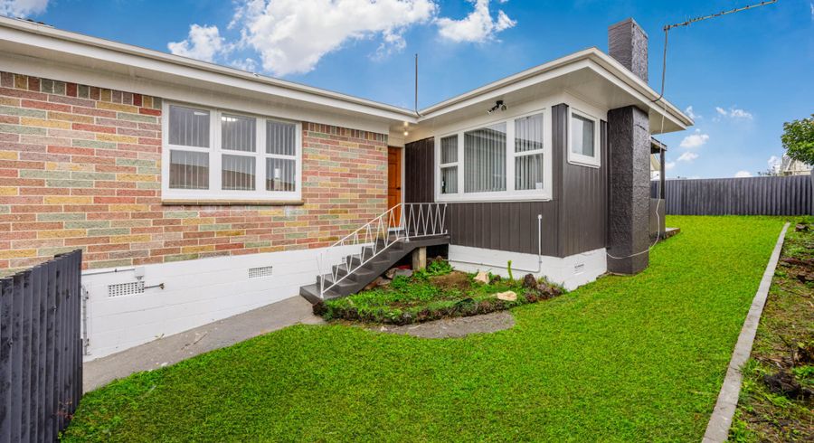  at 2/28 Mckean Avenue, Manurewa, Manukau City, Auckland