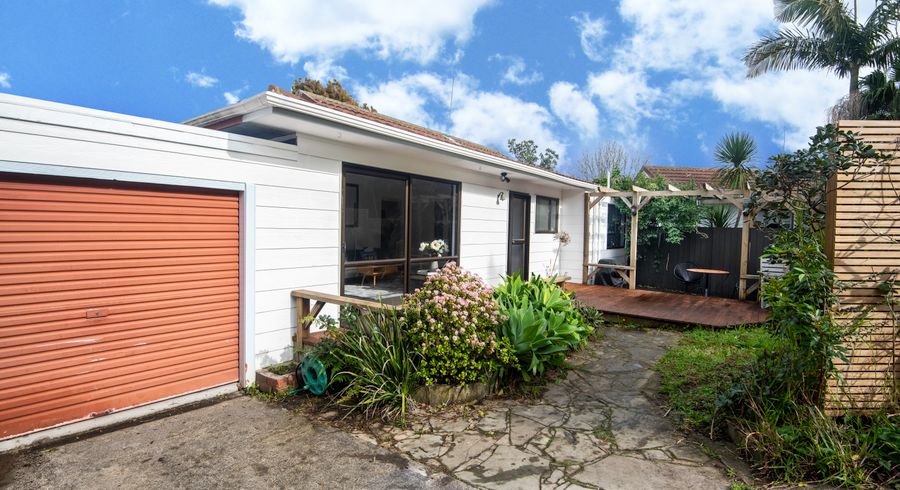  at 1/13 Montclair Rise, Browns Bay, Auckland