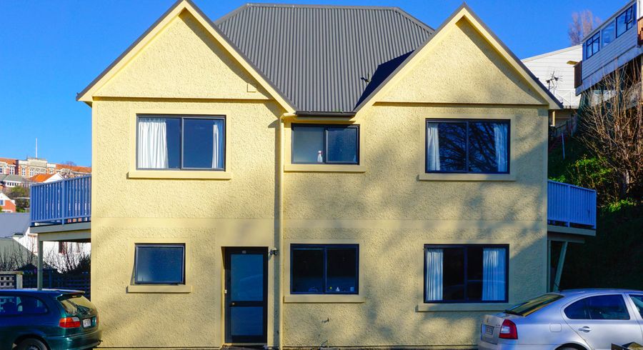  at 2/2 Haddon Place, Dunedin Central, Dunedin