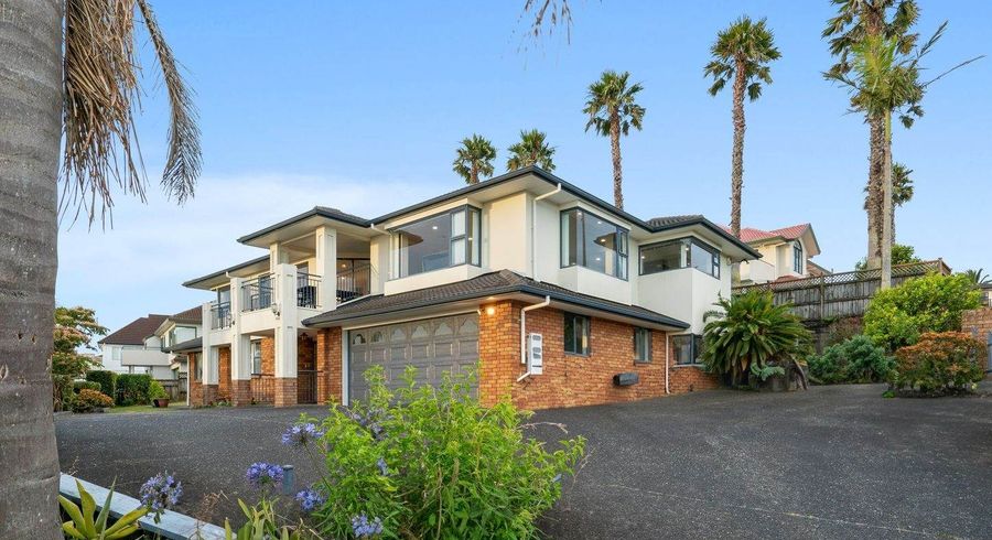  at 56 Ribbonwood Crescent, Goodwood Heights, Manukau City, Auckland