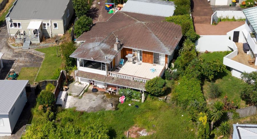  at 85 Glengarry Road, Glen Eden, Waitakere City, Auckland