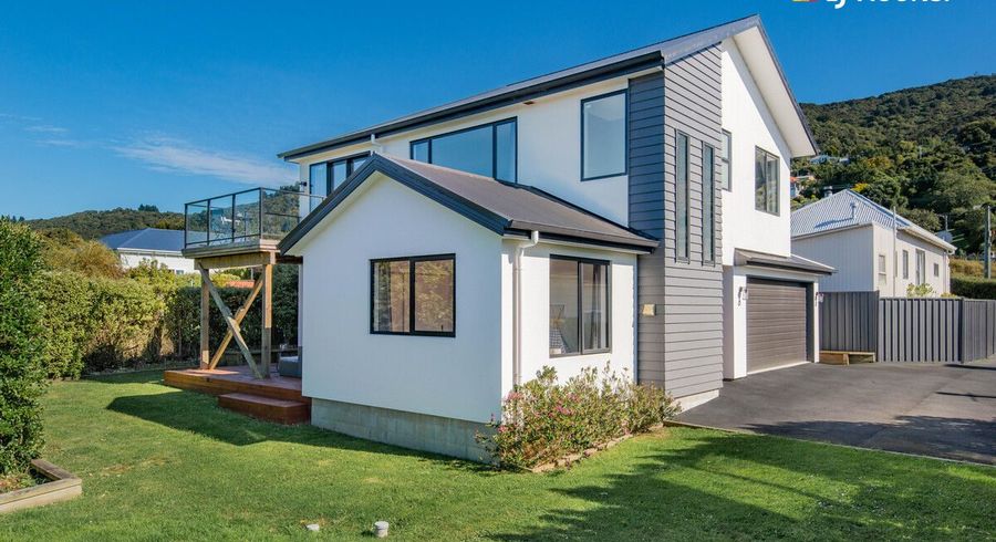  at 7A Athol Place, Ravensbourne, Dunedin