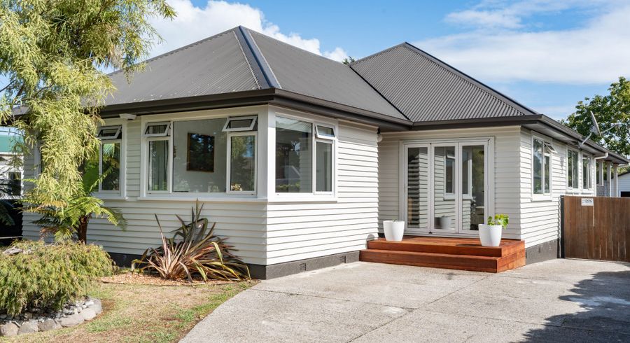  at 19 Nixon Street, Hamilton East, Hamilton