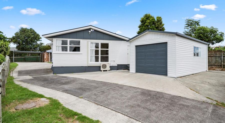  at 69 Glen Marine Parade, Glendene, Auckland