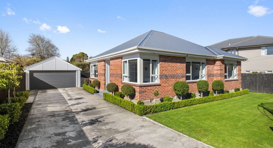  at 205 Centaurus Road, Saint Martins, Christchurch